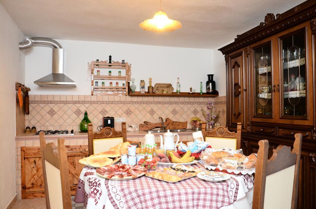 B&B Santa Lucia Dorgali Exterior foto